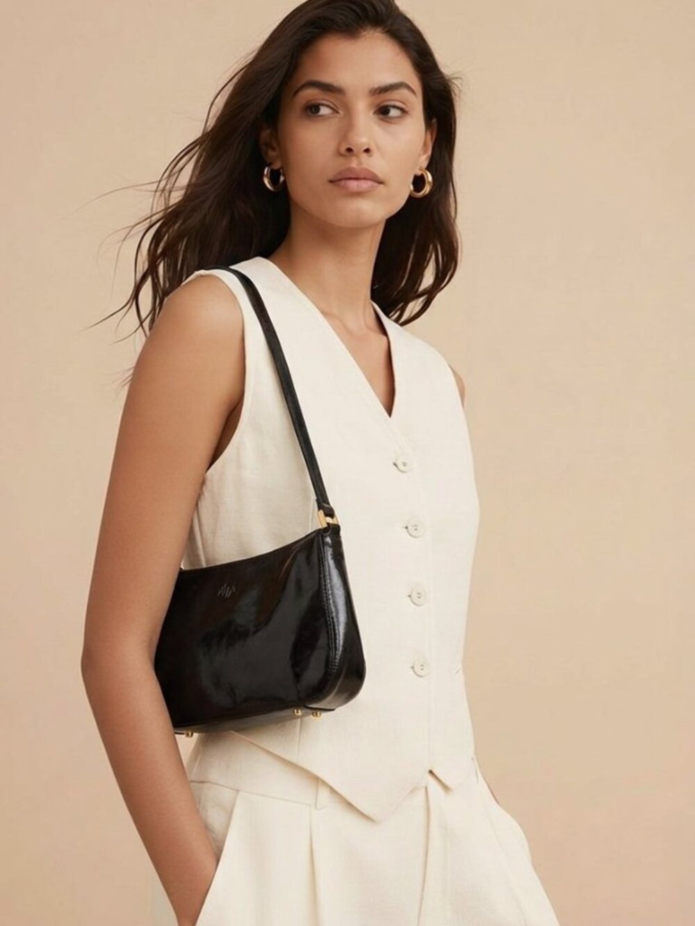 Monsac Black Leather Shoulder Bag – Gold Hardware – Y2K Vintage